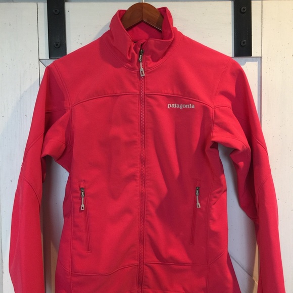 Patagonia Jackets & Blazers - Pink Patagonia jackets